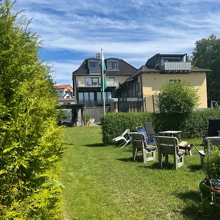 Ferienwohnung Haus Am Seeufer Steuerbord Waren  Extérieur photo